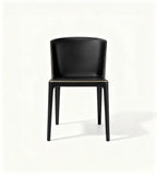 極簡金屬色鑲邊休閒椅 Minimalist Metallic-Trimmed Lounge Chair