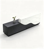 流線切面雙拼大理石前台 Curved Two-Tone Marble Reception Desk
