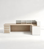 雙色調系統化轉角接待前台  Two-Tone Systemic L-Shaped Reception Desk